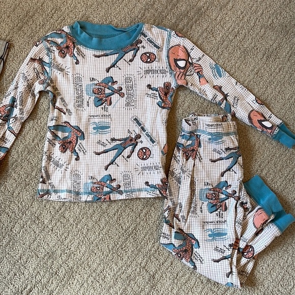 Size 4T Boys Pajamas - Picture 2 of 5